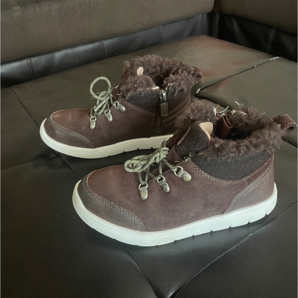 Ugg boots, size 13 - Picture 5 of 6